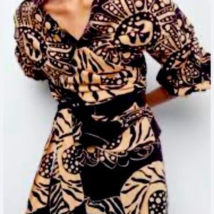 NWT Zara linen and viscose top great for resort travel.